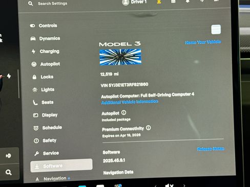 Used 2024 Tesla Model 3 Performance image 39
