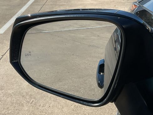 Used 2025 Toyota RAV4 XLE image 11