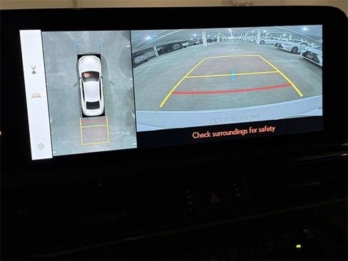 New 2025 Lexus ES 300h w/ Luxury Package image 6