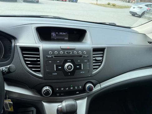 Used 2013 Honda CR-V LX image 18