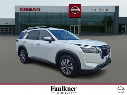 Certified 2025 Nissan Pathfinder SL