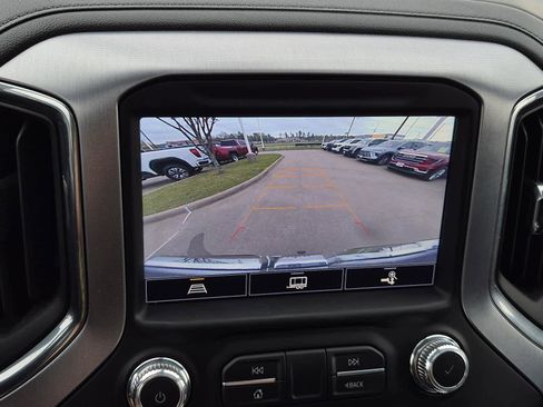 Used 2022 GMC Sierra 1500 SLT image 28