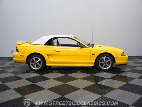 Used 1995 Ford Mustang GT RWD image 15