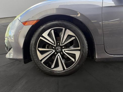Used 2016 Honda Civic EX-T image 9