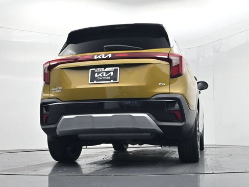 Certified 2024 Kia Seltos SX AWD/4WD image 44