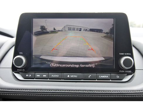 Certified 2025 Nissan Rogue SV w/ SV Premium Package image 24