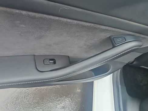 Used 2021 Tesla Model 3 Long Range image 33