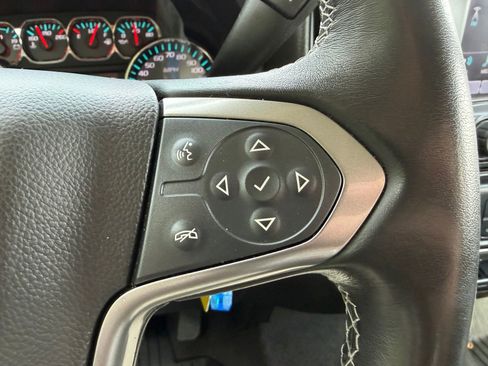 Used 2019 Chevrolet Silverado 1500 LT w/ All Star Edition image 15