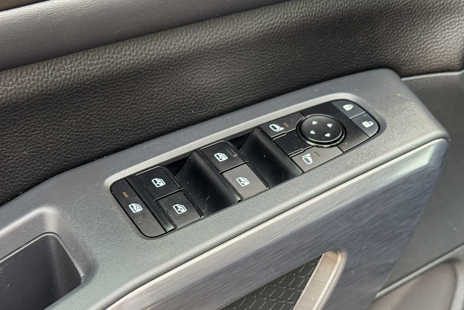 Certified 2023 Nissan Pathfinder Rock Creek AWD/4WD image 14