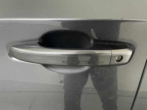 Used 2019 Honda Accord LX image 15