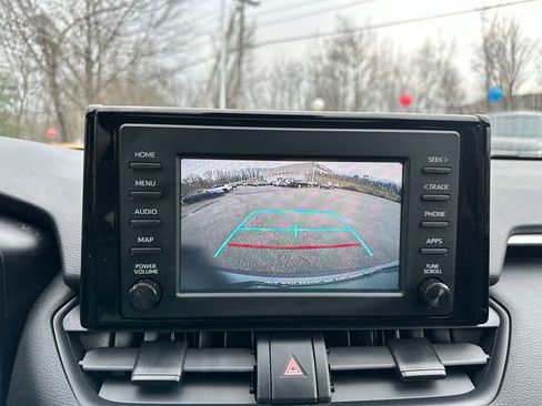 Used 2019 Toyota RAV4 XLE image 38
