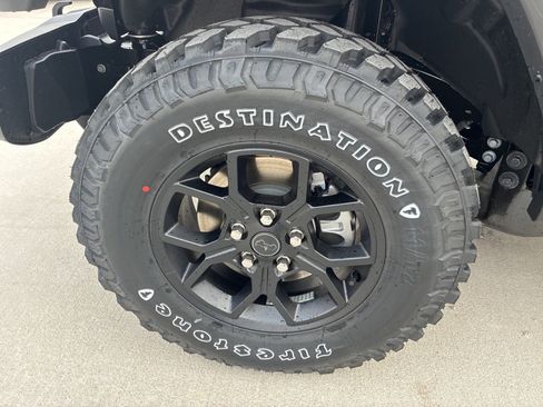 New 2026 Jeep Gladiator Sport image 12