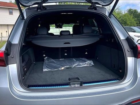 Certified 2025 Mercedes-Benz GLE 53 AMG 4MATIC image 25