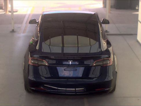 Used 2023 Tesla Model 3 Standard Range RWD image 9