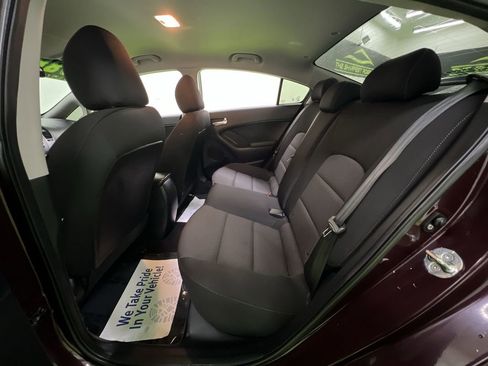 Used 2018 Kia Forte LX FWD image 24