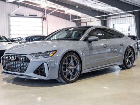 Used 2025 Audi RS 7 Performance image 2