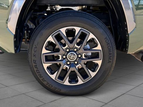 Used 2023 Toyota Tundra Limited w/ Power Package image 11