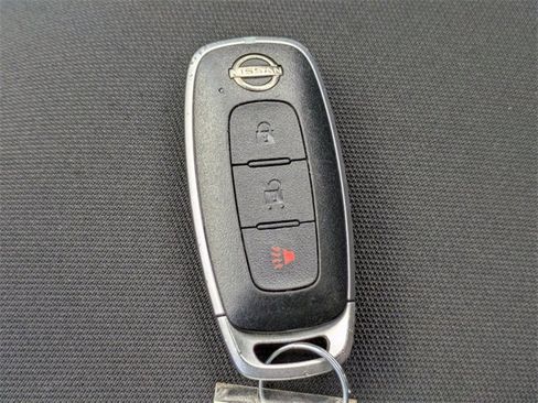 Used 2023 Nissan Kicks S image 32