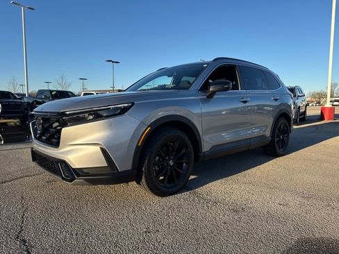 Used 2024 Honda CR-V Sport image 2