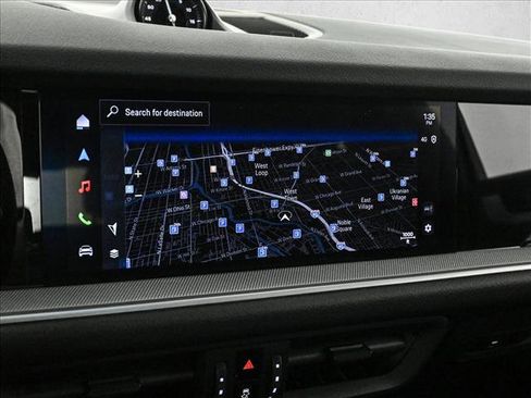 Used 2025 Porsche Cayenne Coupe image 14