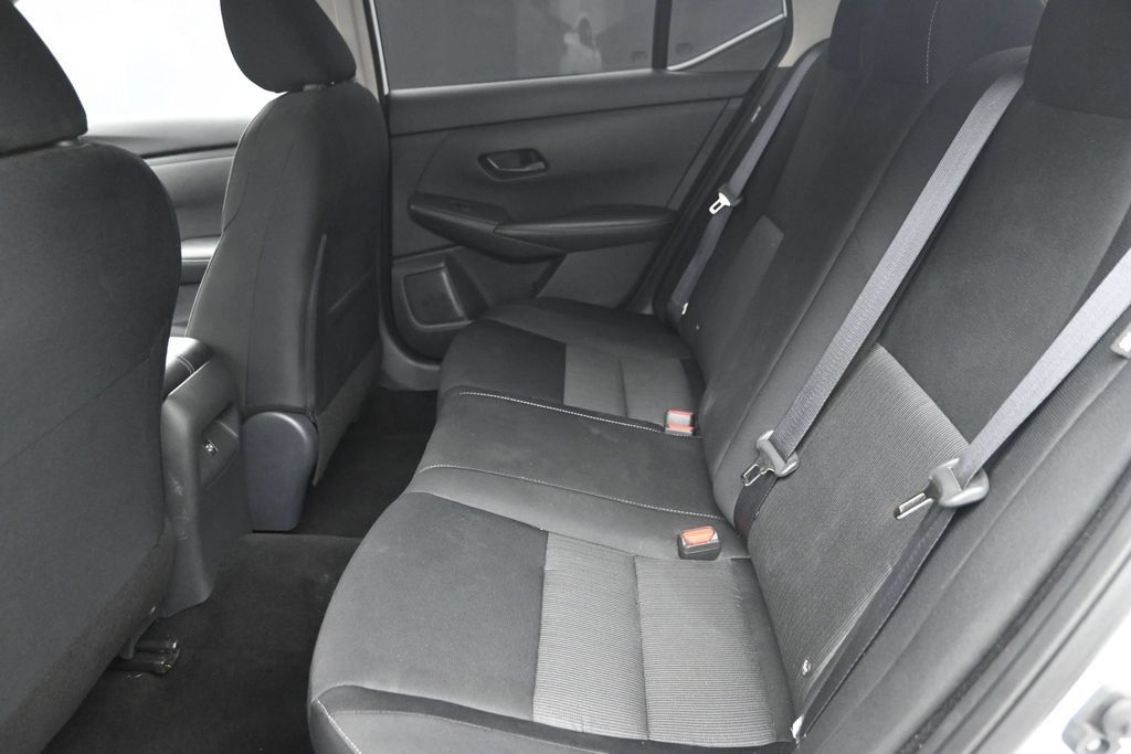 Used 2025 Nissan Sentra SV w/ All-Weather Package FWD image 12