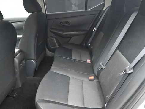 Used 2025 Nissan Sentra SV w/ All-Weather Package FWD image 12