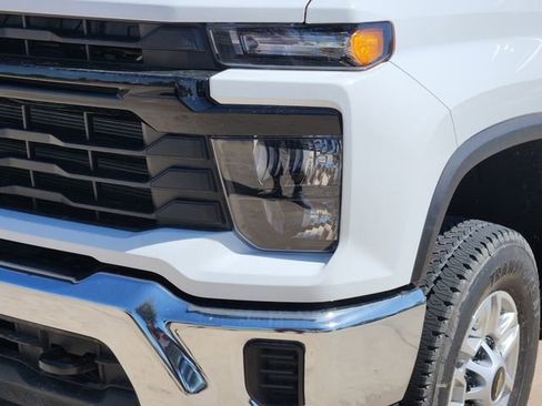 New 2026 Chevrolet Silverado 2500 W/T RWD image 16