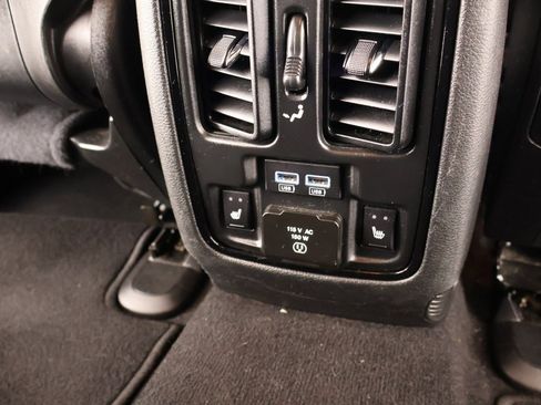 Used 2021 Dodge Durango GT image 16