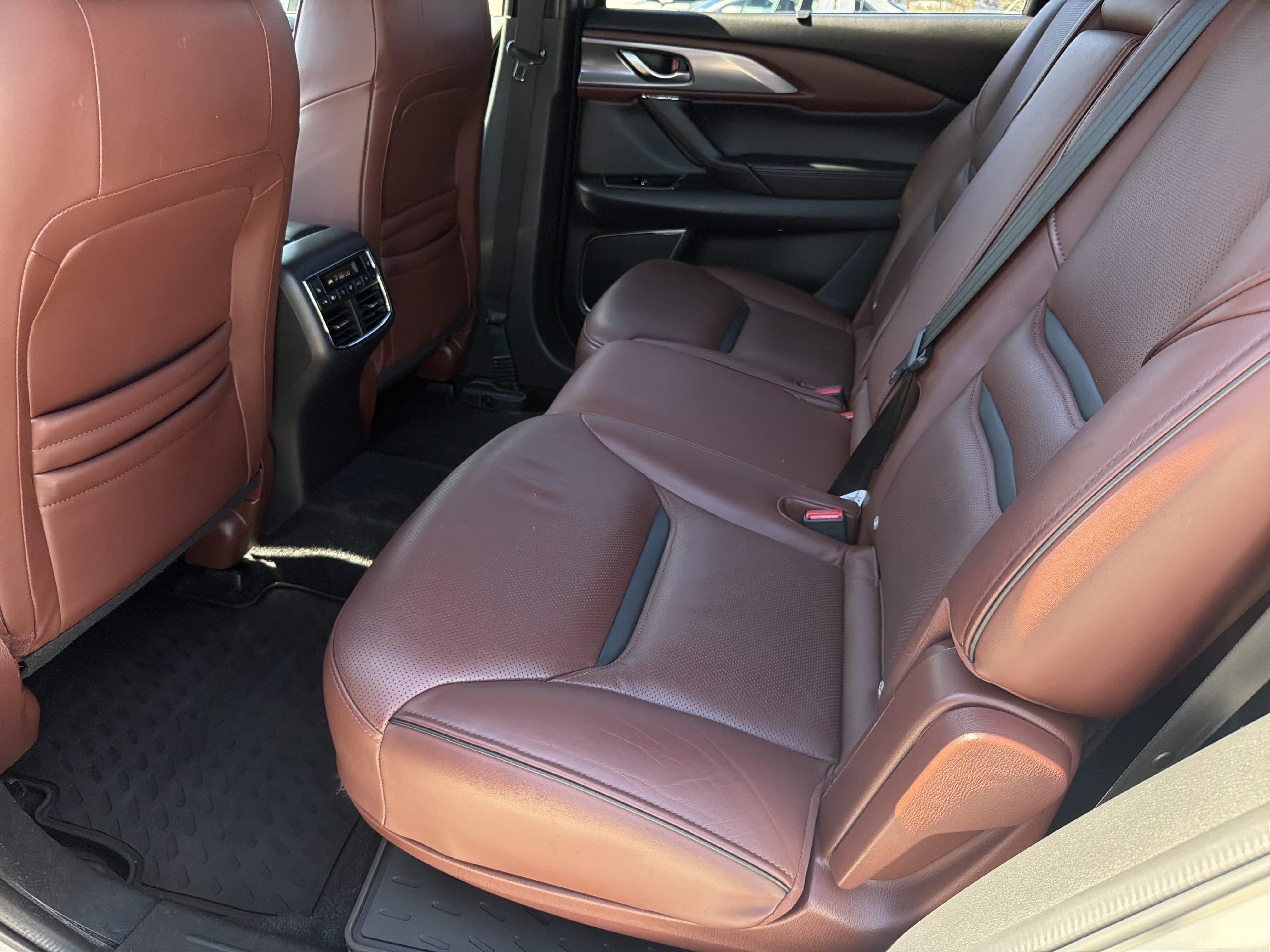 Used 2019 MAZDA CX-9 Signature AWD/4WD image 29