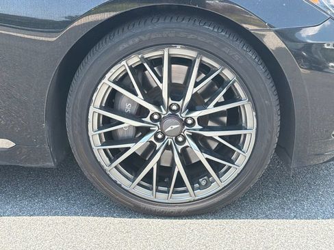 Used 2018 Genesis G80 3.3T Sport RWD image 14