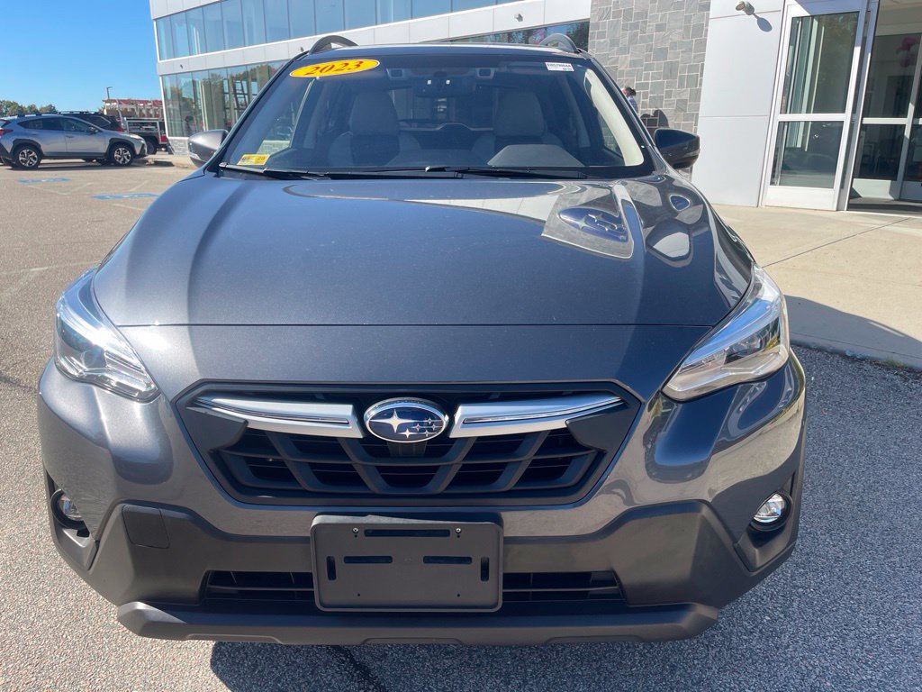 Used 2023 Subaru Crosstrek 2.5i Limited AWD/4WD image 8