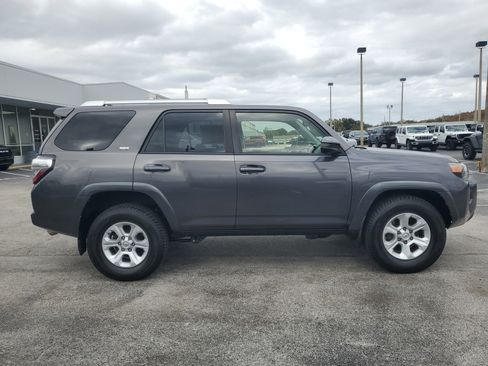Used 2015 Toyota 4Runner 2WD image 8