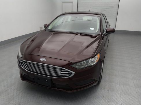 Used 2018 Ford Fusion SE w/ Fusion SE Technology Package image 15