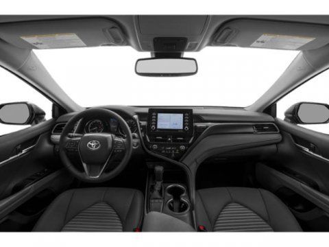 Used 2024 Toyota Camry LE AWD/4WD image 11