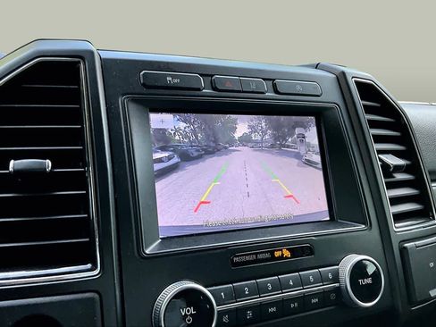 Used 2021 Ford Expedition Limited RWD image 25
