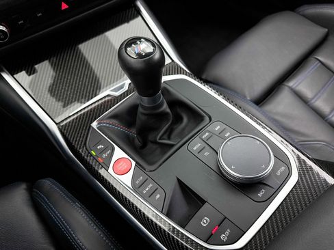 Used 2025 BMW M2 image 25