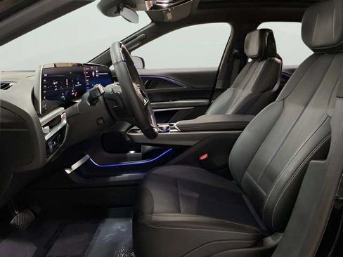Used 2024 Cadillac Lyriq Luxury RWD image 44