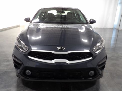 Used 2021 Kia Forte LXS FWD image 2