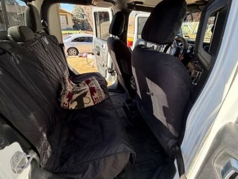 Used 2020 Jeep Gladiator Sport w/ Quick Order Package 24S AWD/4WD image 2