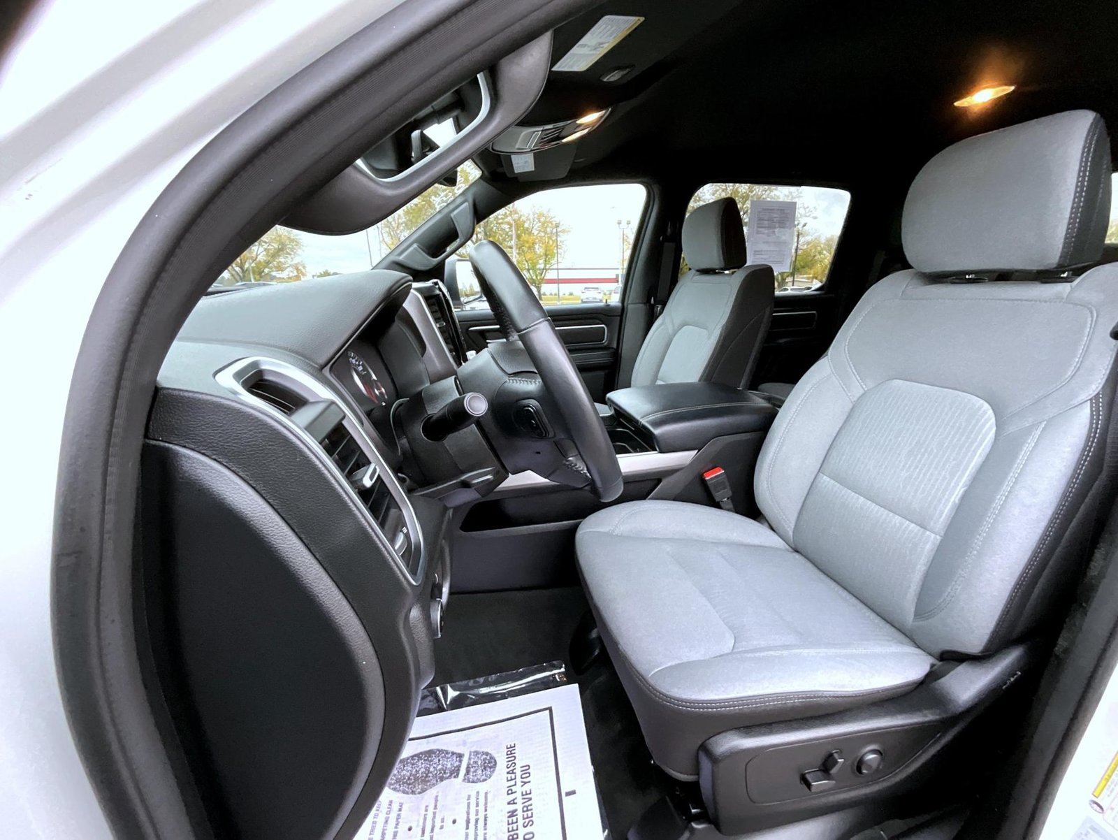Certified 2024 RAM 1500 Big Horn AWD/4WD image 11