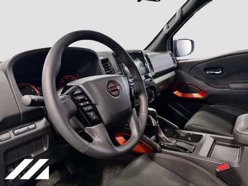 Used 2024 Nissan Frontier PRO-4X w/ Off-Road Protection Package AWD/4WD image 9