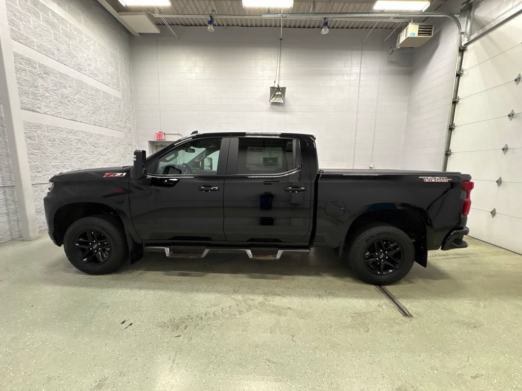 Used 2020 Chevrolet Silverado 1500 LT Trail Boss AWD/4WD image 8