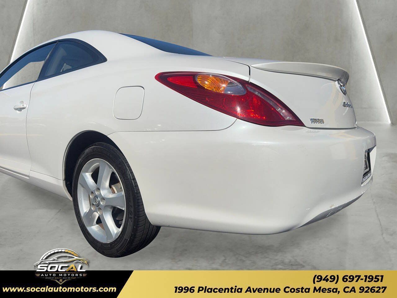 Used 2004 Toyota Solara SLE FWD image 26