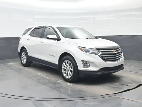 Used 2018 Chevrolet Equinox LT FWD image 9