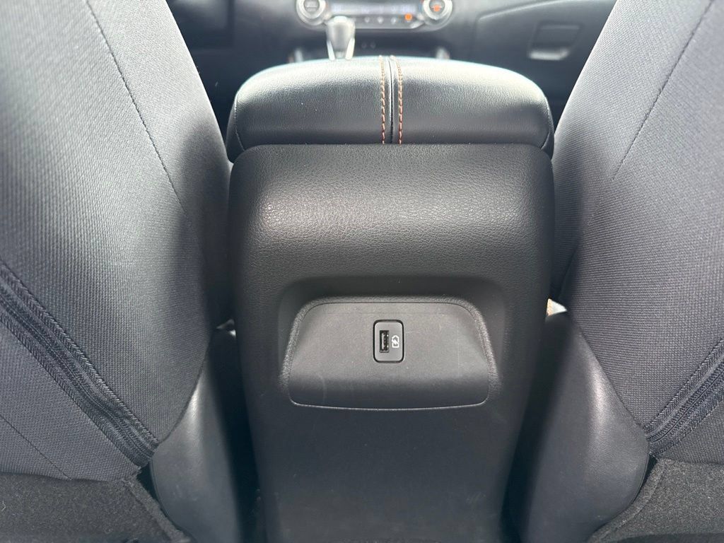 Used 2020 Nissan Sentra SR w/ Electronics Package FWD image 18