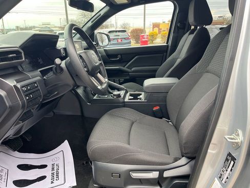 Certified 2025 Toyota 4Runner SR5 image 12