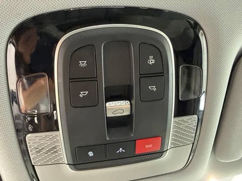 Used 2022 Hyundai Palisade SEL w/ 8P Bench Seat Package FWD image 23