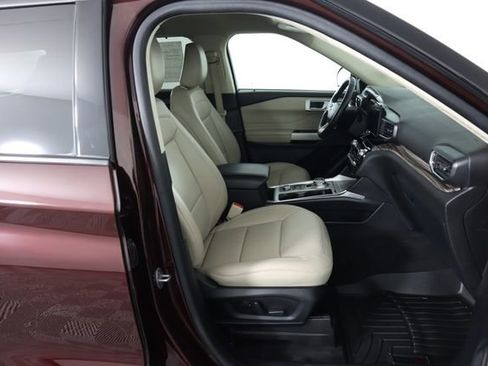 Certified 2022 Ford Explorer Limited AWD/4WD image 66