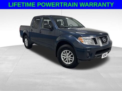 Used 2019 Nissan Frontier SV image 1