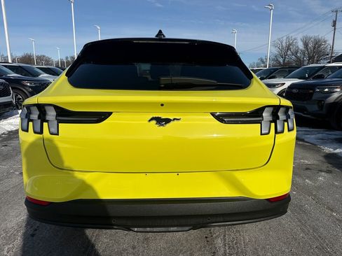 Used 2025 Ford Mustang Mach-E Select w/ Comfort Package Lite image 8